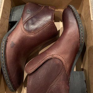 BORN - RACHELLE - Dark Brown (Size 7.5)